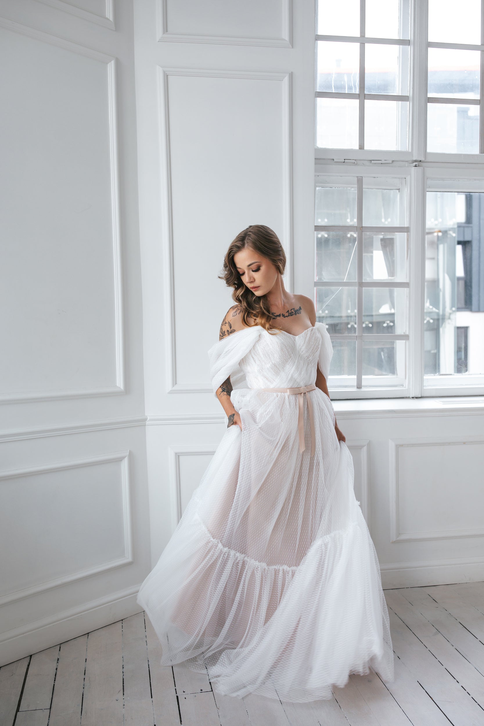 Bohemian Wedding Gown With Polka Dots – Dreamydresshouse